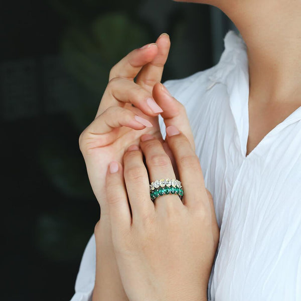 Oval Emerald Diamond Ring Tennis Ring