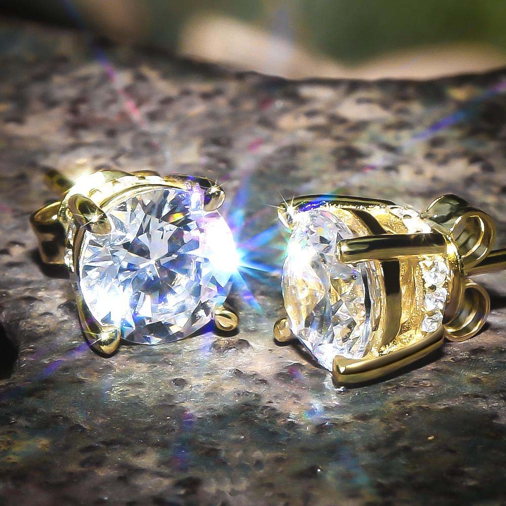 Round Brilliant Cut Diamond Stud Earrings in 14K Gold